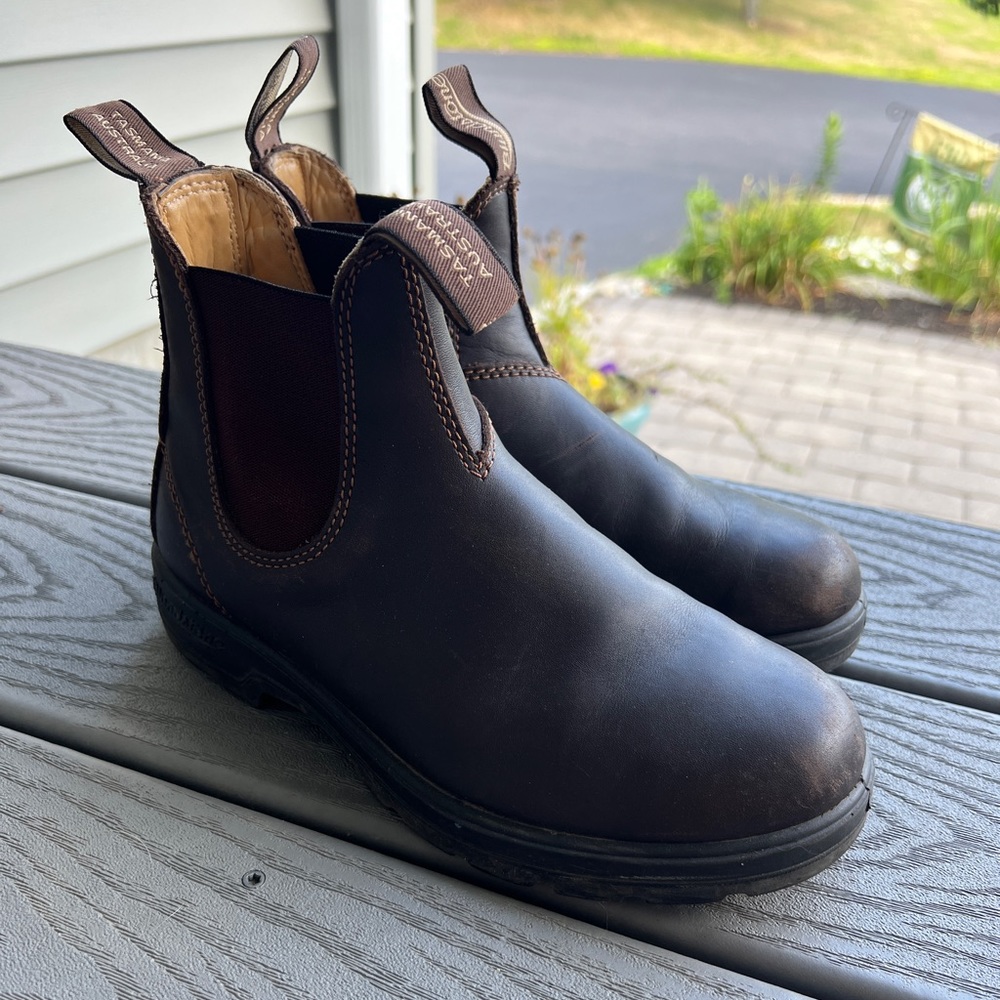 Womens Brown Blundstone Boots (size 7)